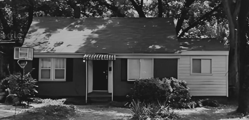 1130 N Highland Street