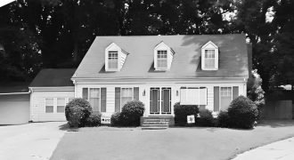 4517 Lockwood